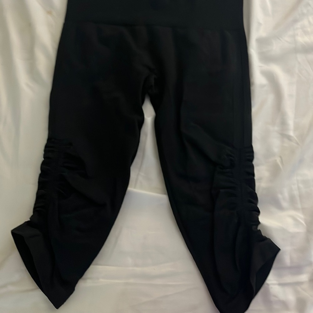 Lululemon Capris In Black
